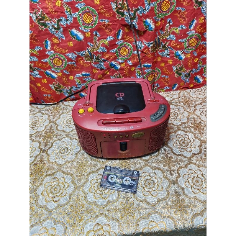 Đài cổ radio/cassette AIWA CSD-EX03/điện 220v