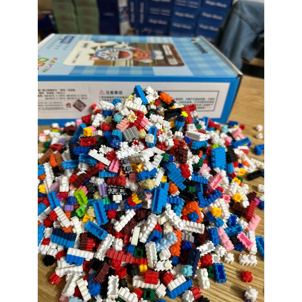 Chi Tiết LEGO KAWS 70CM, Bộ Xếp Hình LEGO Kaws Cỡ Lớn Đủ Mầu - Dáng, Lắp Ráp Abana Giúp Tăng Trí Tư Duy