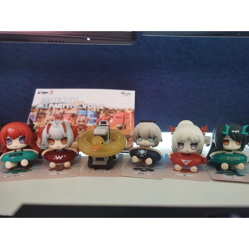 1 mô hình beach party Arknights blindbox chính hãng apex