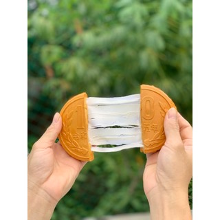 Bánh đồng tiền giả, bánh đồng tiền phomai kéo sợi mô hình , tỉ lệ 1:1 với bánh thật