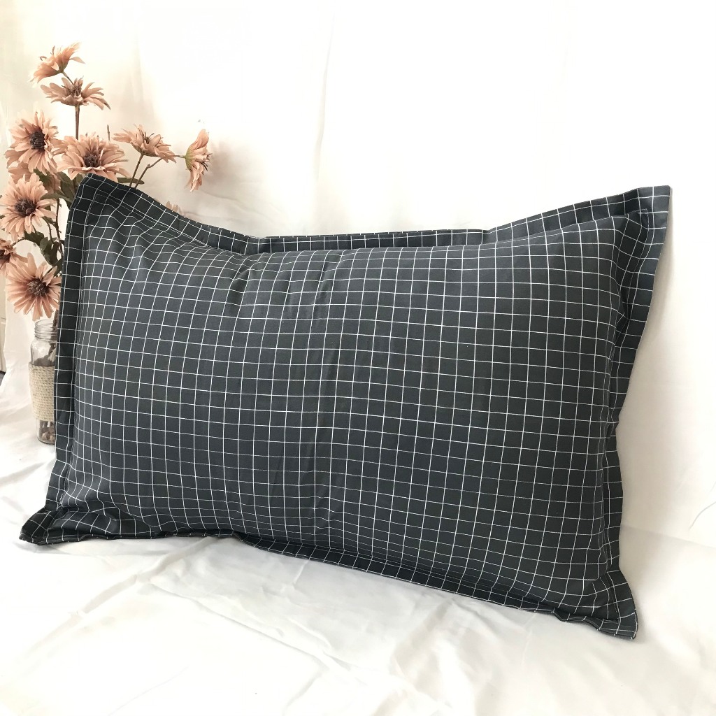 01 Vỏ gối nằm Cotton poly kích thước 45x65cm hoặc 50x70cm nhiều họa tiết dễ thương - Lotus Home