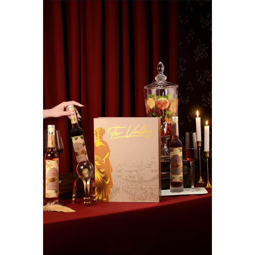 Nước trái cây lên men FerValley CiCi Thượng Đỉnh Yến vị táo dứa, dâu tằm, mận chai 525ml