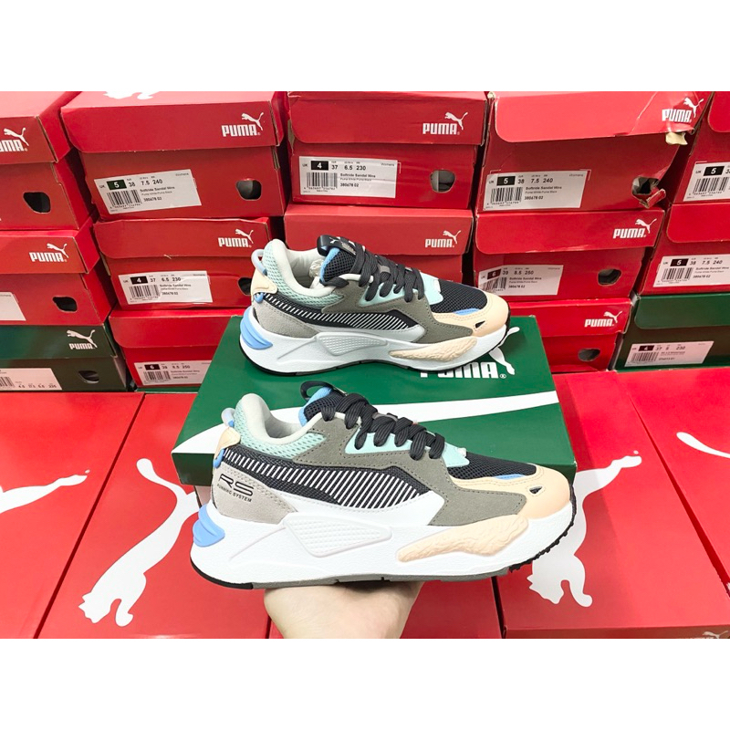 Giày Puma 381640 02 fullbox, có mail mua hàng, đế cao khoảng 5cm. Hàng có sẵn ship ngay ạ !