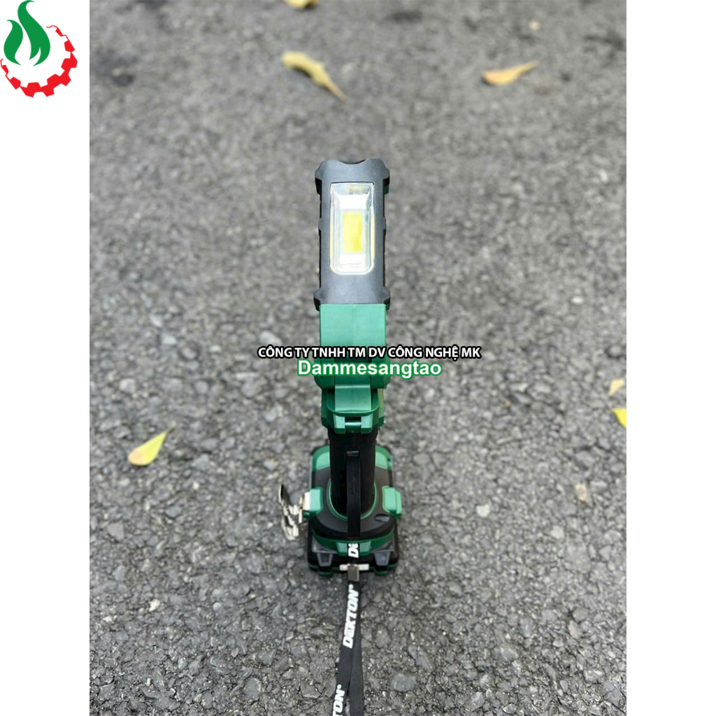 Đèn LED xoay gập pin 21V Dekton M21-D360LM độ sáng 180-360 Lumens