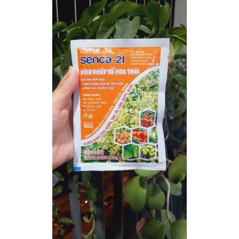 Phân bón Senca 21 ( kích phát tố hoa trái - gói 100gam)