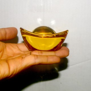 Thỏi vàng đặt gian thờ Thần Tài-Thổ Địa