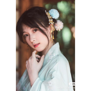 Kimono nhật bản xanh lá nhạt ( sẵn )