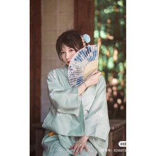 Kimono nhật bản xanh lá nhạt ( sẵn )