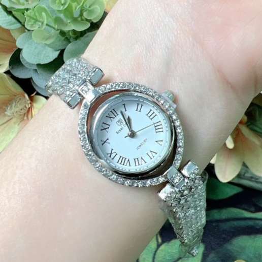 Đồng Hồ Nữ Royal Crown JAPAN WATCH Mặt Oval Thiết Kế Dây Kim Loại Đính Đá Quý Cao Cấp Size 26mm.