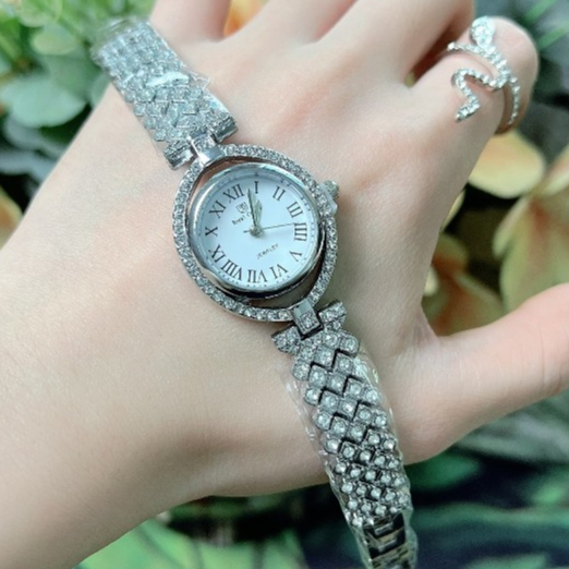 Đồng Hồ Nữ Royal Crown JAPAN WATCH Mặt Oval Thiết Kế Dây Kim Loại Đính Đá Quý Cao Cấp Size 26mm.