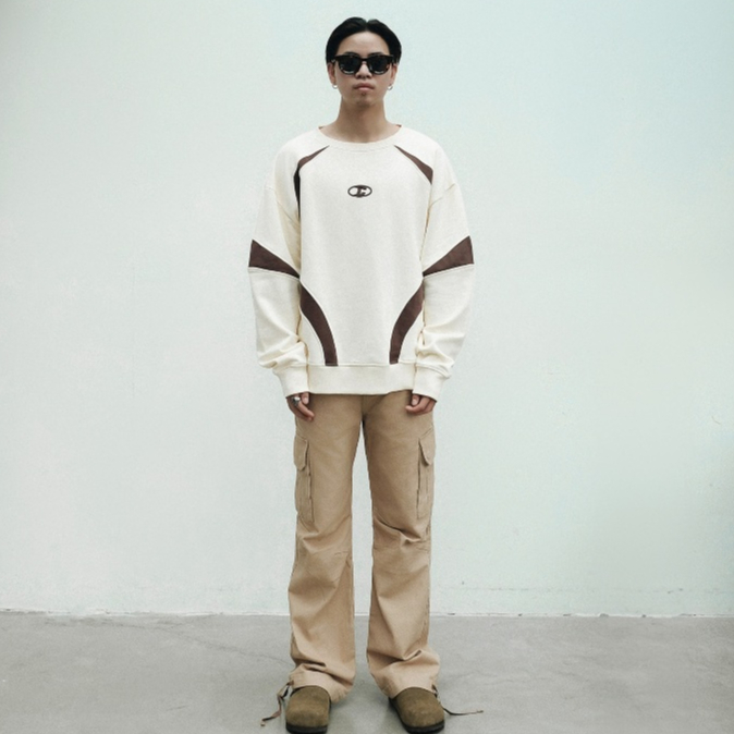 Áo nỉ nam nữ oversize CANDLES RACE SWEATER chất liệu nỉ chân cua CVC 350gsm logo in nổi chính hãng