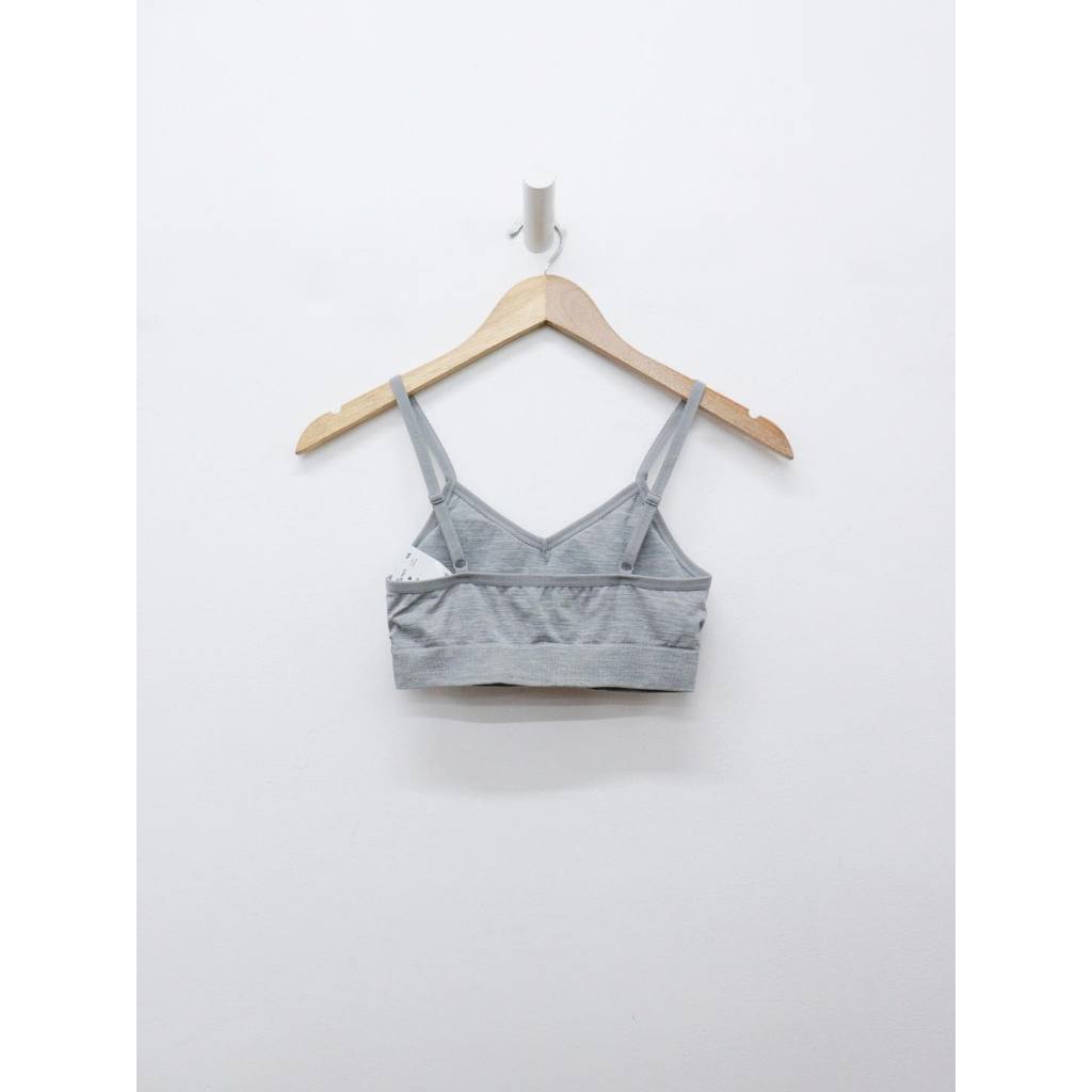 C4142 - Áo bra tập in chữ reebok viền nhún trước