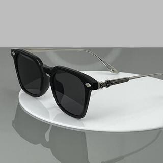 K351 - Kính mắt nam nữ thời trang