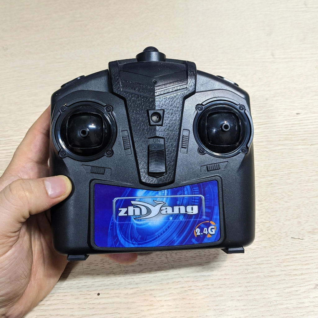 Điều khiển & Mạch thu sóng máy bay điều khiển Zy740. Hàng zin & mới đi kèm máy bay