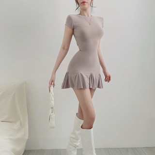 SẴn ĐẦM BODY NGẮN ĐUÔI CÁ TÔN DÁNG