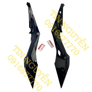 Lườn dài xe Sonic 150R màu đen bóng chính hãng