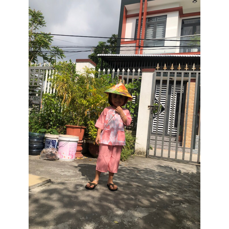 Bộ bà ba chất lụa cho bé gái 19-30kg