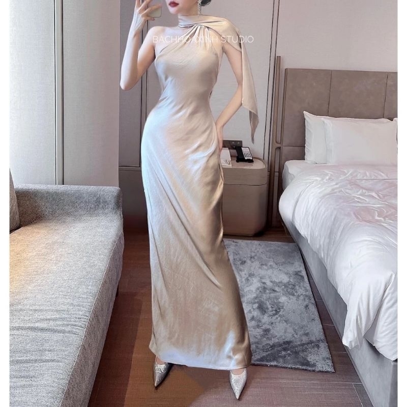 Đầm Lụa Cổ Yếm Hở Lưng Dáng Dài Sang Chảnh Selena Dress Sẵn Mút - Váy Lụa Thiết Kế Cao Cấp