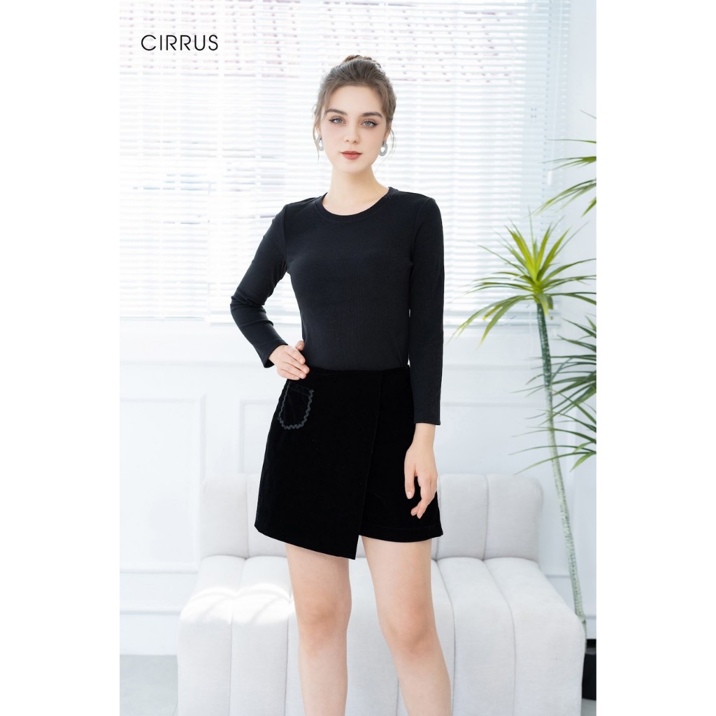 Quần short nhung CIRRUS 720290