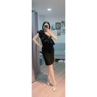 ĐẦM NHUNG LỆCH VAI BÈO