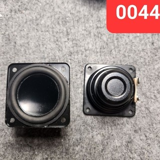 Loa toàn dải lneodymium 4.8cm 1,75 inc từ tính mạnh 4 ohm 10w.