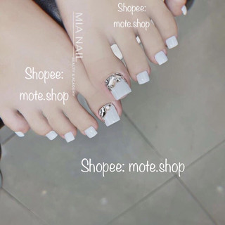 Nailbox CHÂN thiết kế trắng phối đá