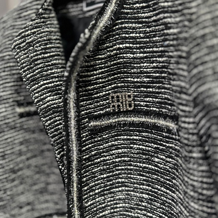 ÁO KHOÁC DẠ TWEED 3 LỚP CÓ ĐỆM CẦU VAI