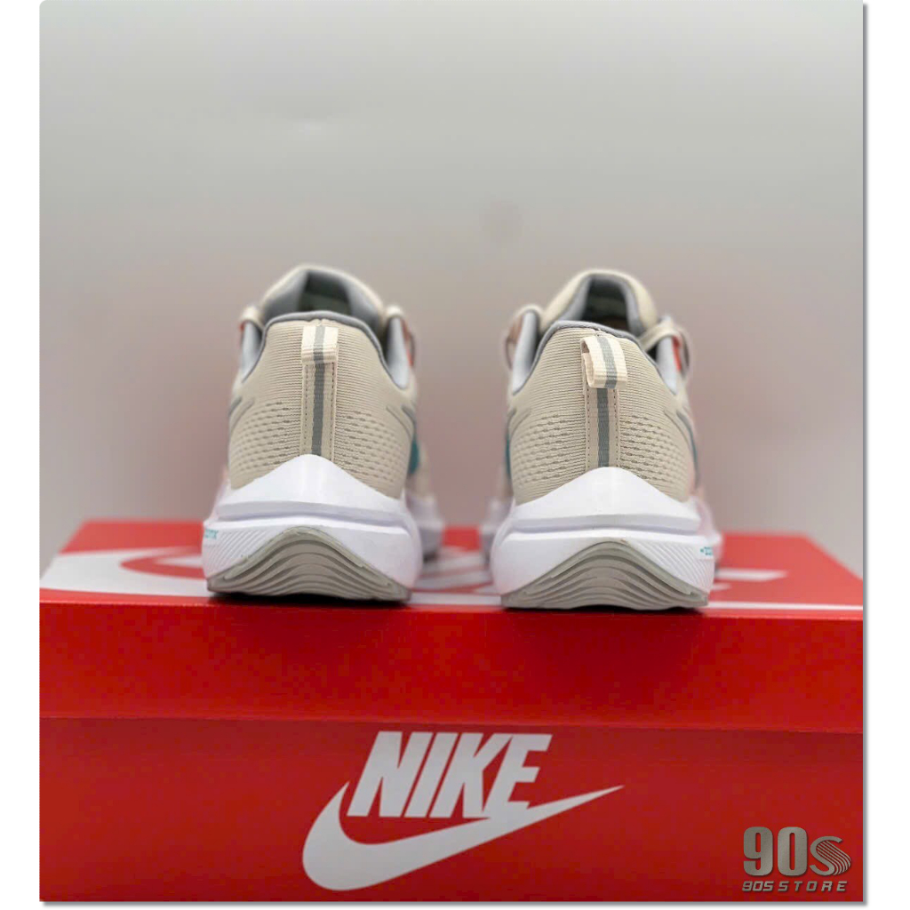 Giày Thể Thao Vomero 24X