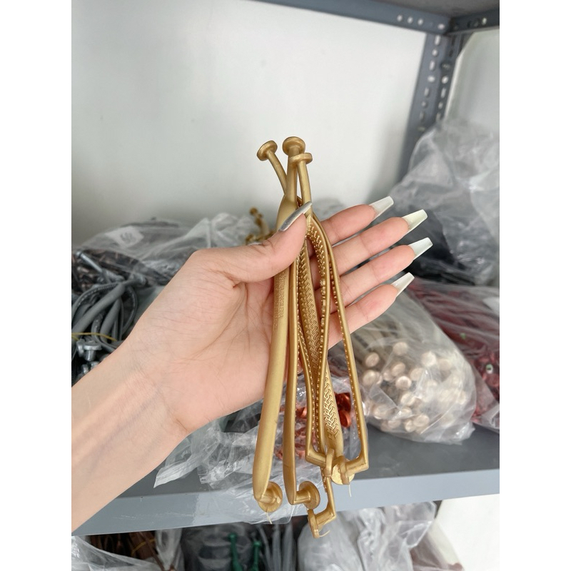 Quai Dép Tông Hava  Tiệm Dép Huỳnh