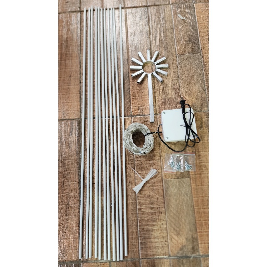 Bộ Đèn Led Pháo Hoa Ngoài Trời 11 Tia và 15 Tia, Đường Kính 2m, Cao 6m Có Khung Xương Lắp Ráp Dễ Dàng Tiện Lợi