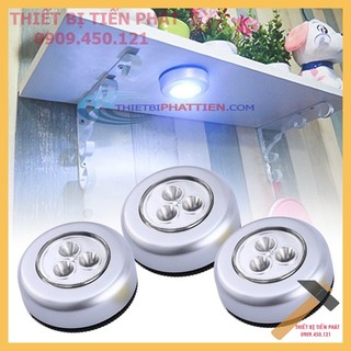 Đèn Led Dán Tường 3 Bóng Dùng Pin AAA (Có Keo Sẵn Tiện Dụng)