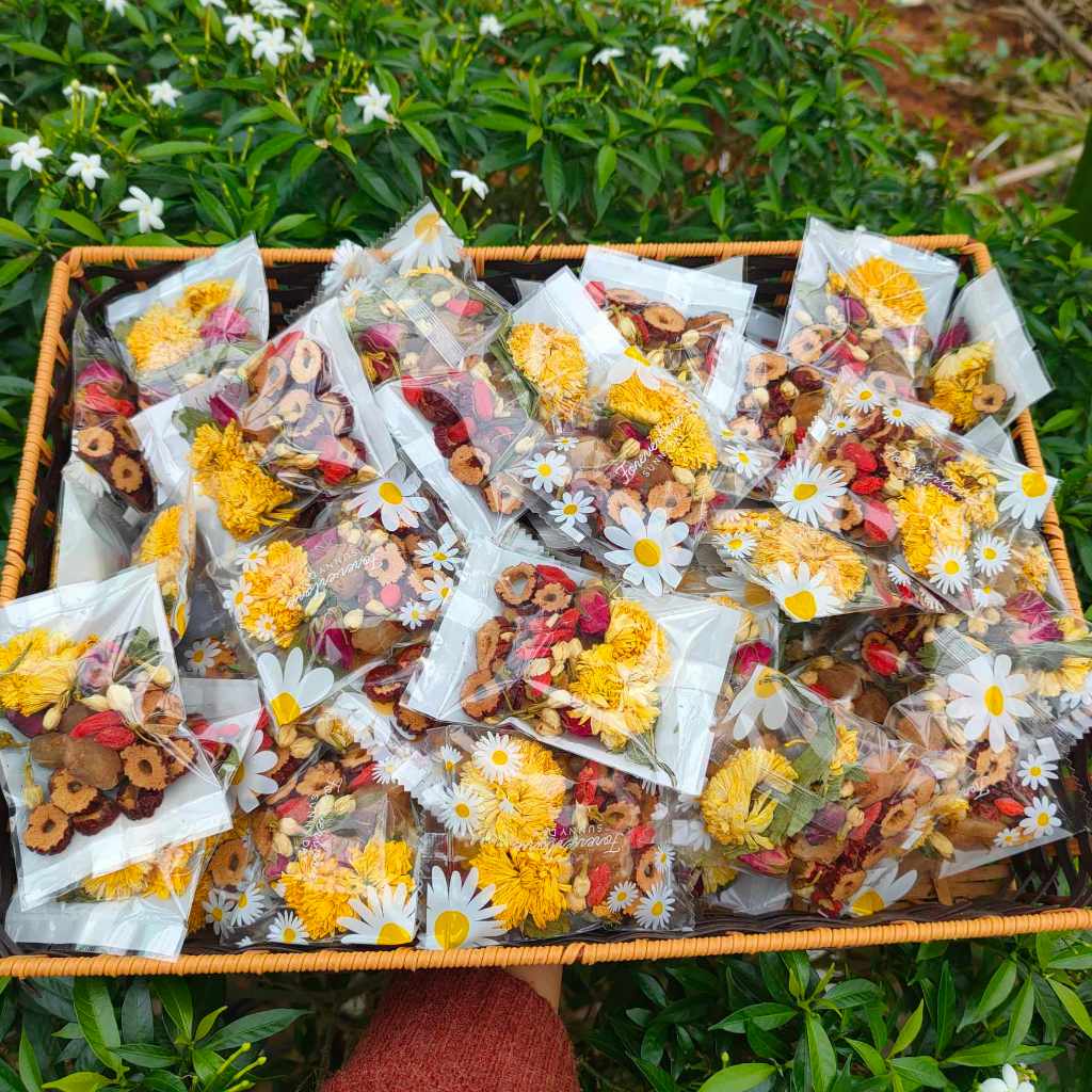 TRÀ DƯỠNG NHAN 7 VỊ