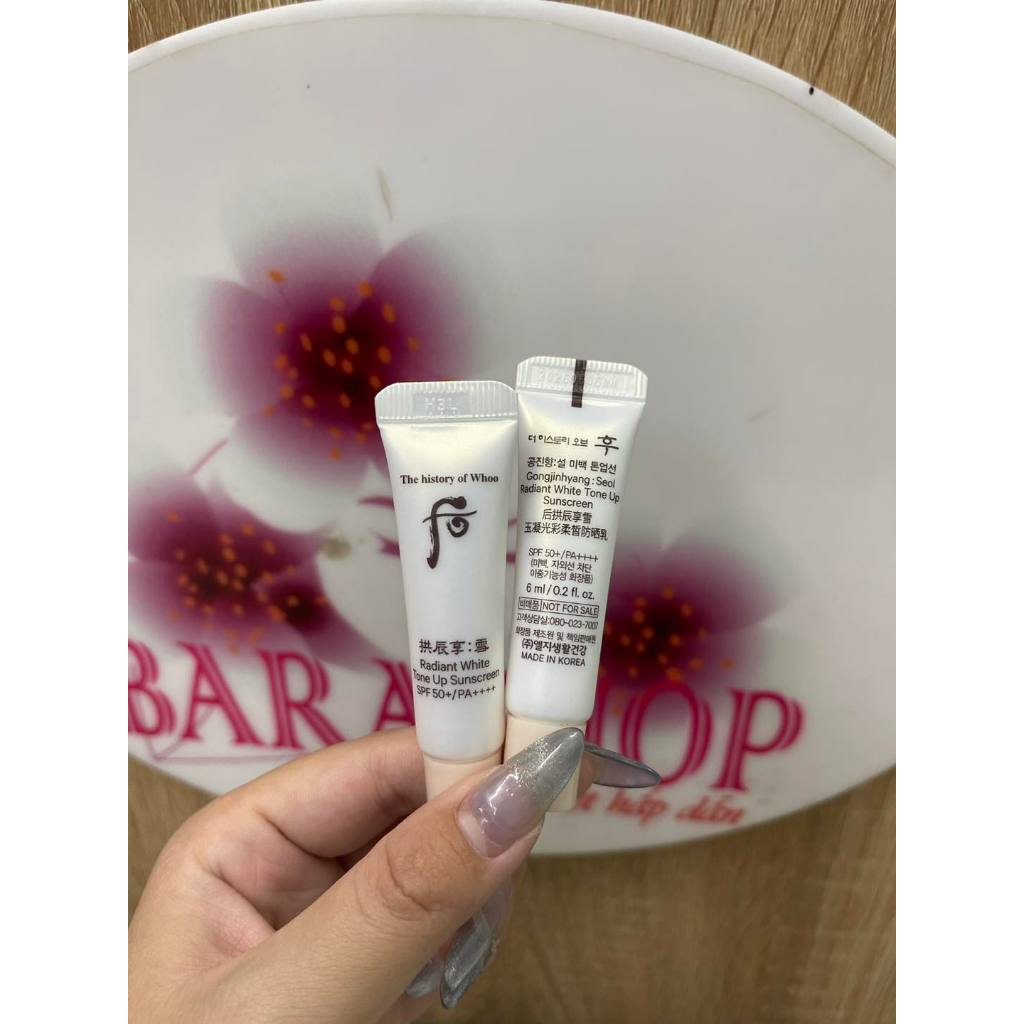 Kem Chống Nắng Dưỡng Trắng Whoo Radiant White Tone Up Sunscreen SPF50+/PA++++  6ml