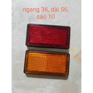 Mắt mèo phản quang gắn sau đuôi dè xe Điện.