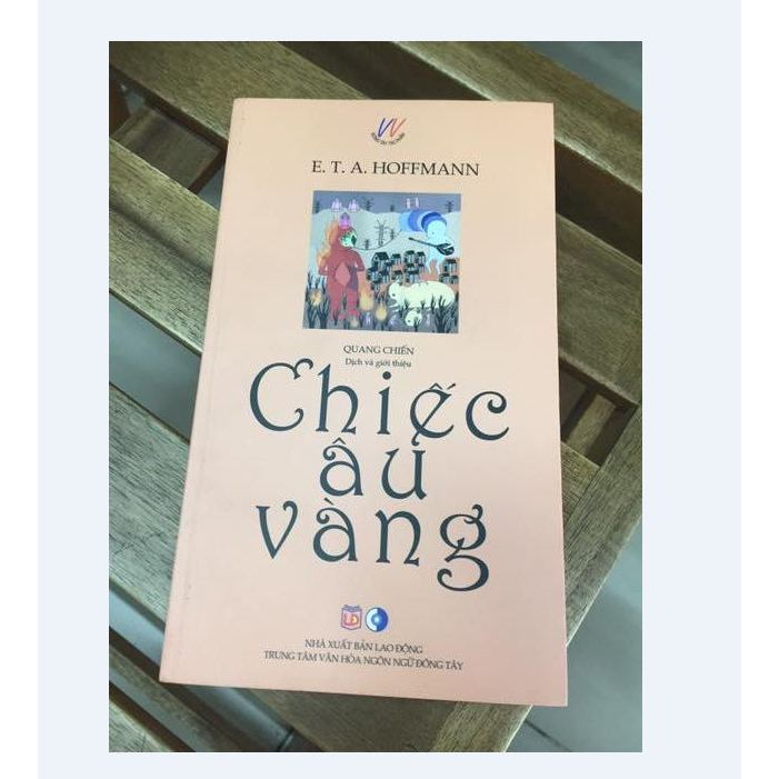 Sách Chiếc Âu Vàng (Bìa mềm)