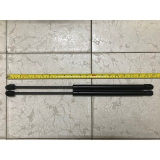 Ty chống nắp capo Audi Q7 giá 1 đôi