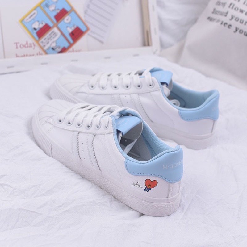 Giày sneaker BT21