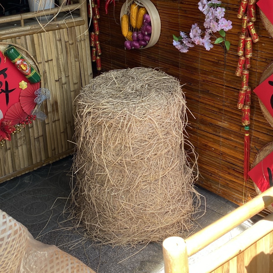 Rơm cuộn trang trí Tết, Rơm decor