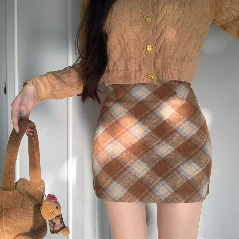 Chân váy dạ Beyo chân kẻ caro chân váy dáng dài cạp khoá xẻ tà cao cấp T010 | BigBuy360 - bigbuy360.vn