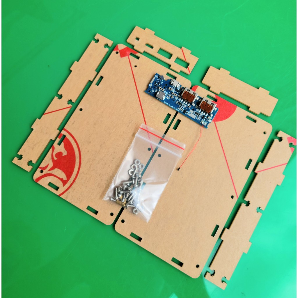 Box mica dùng 6 cell pin 18650 tặng kèm mạch sạc nhanh Xiaomi  18W chính hãng.