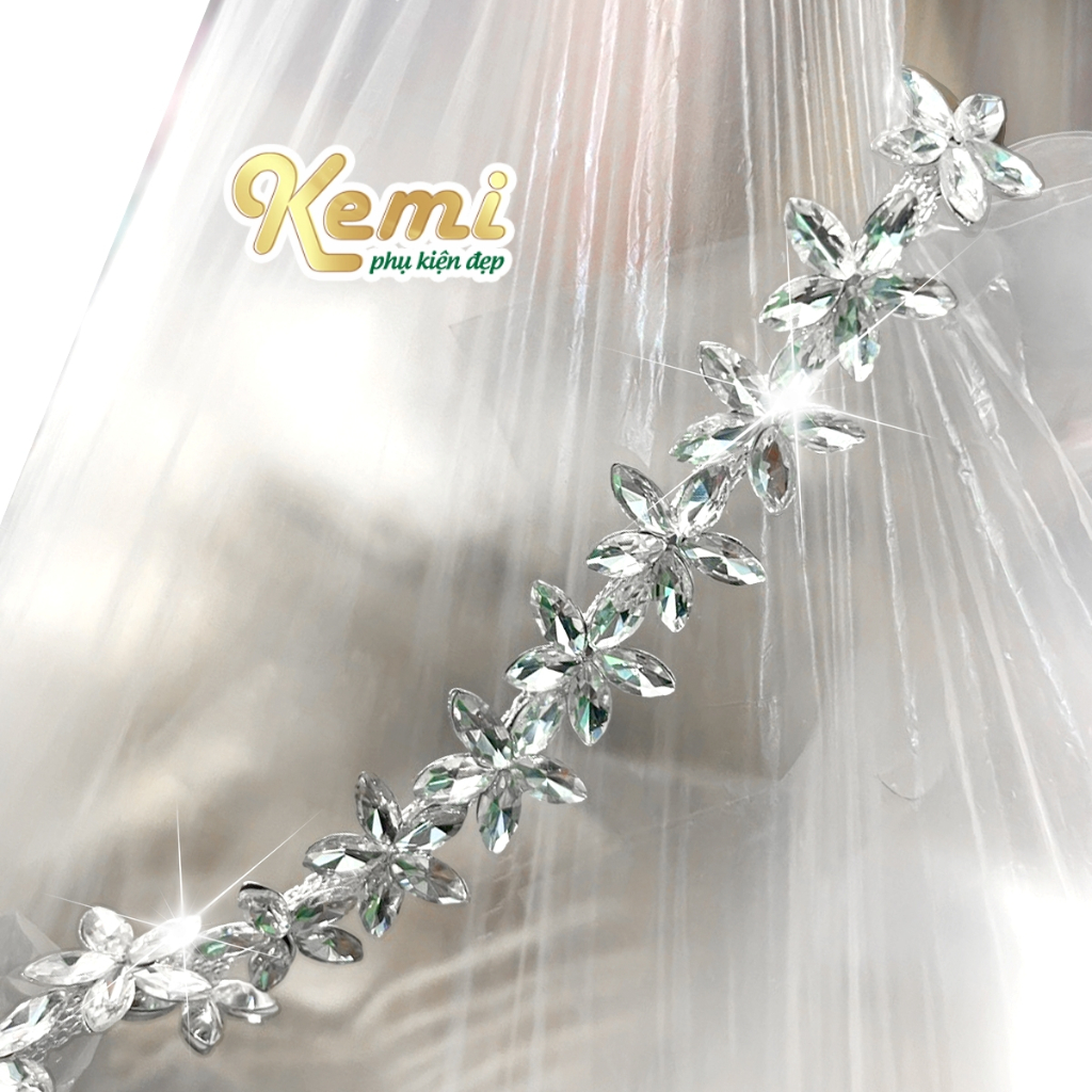 Xoàn dây đá chuỗi hoa anh đào dài 1 mét đế xích kim loại bền đẹp trang trí thời trang