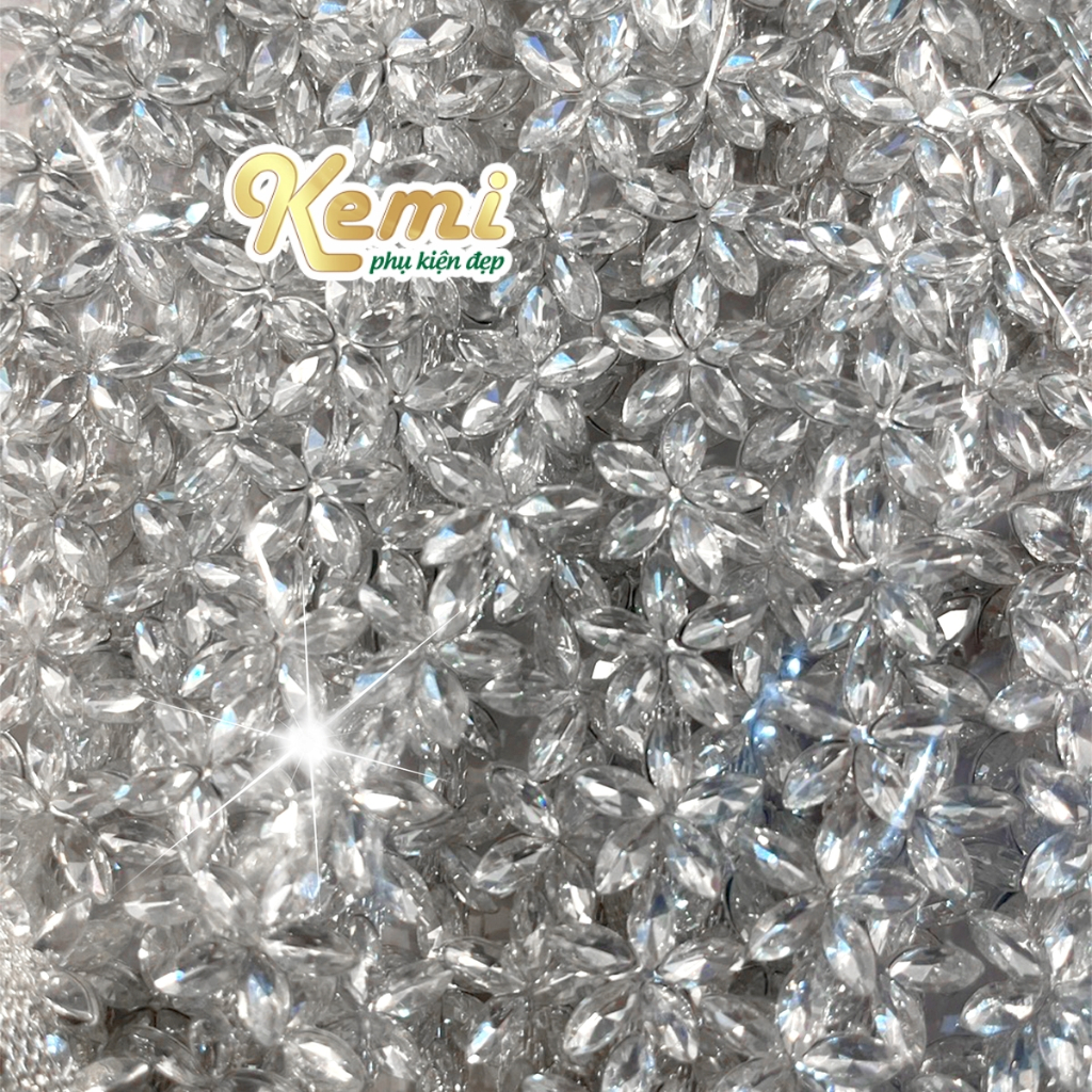 Xoàn dây đá chuỗi hoa anh đào dài 1 mét đế xích kim loại bền đẹp trang trí thời trang