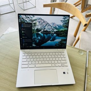 Laptop hp elitebook x360 1030 g2 i7 7600u/8gb/256gb/win10/ bảo hành 12 tháng lỗi 1 đổi 1