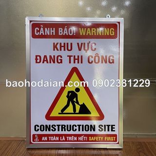 Biển báo công trình khu vực đang thi công khung sắt mặt tôn 30 x 40cm