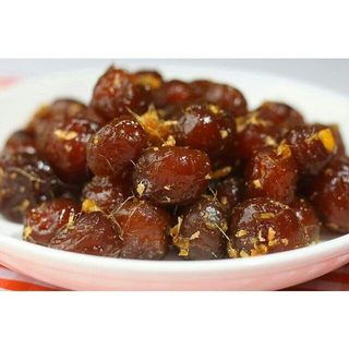 Ô mai mận xào gừng, ô mai mận khía dẻo xào gừng, ô mai mận khía chua ngọt xào gừng Hũ 200G -MXG