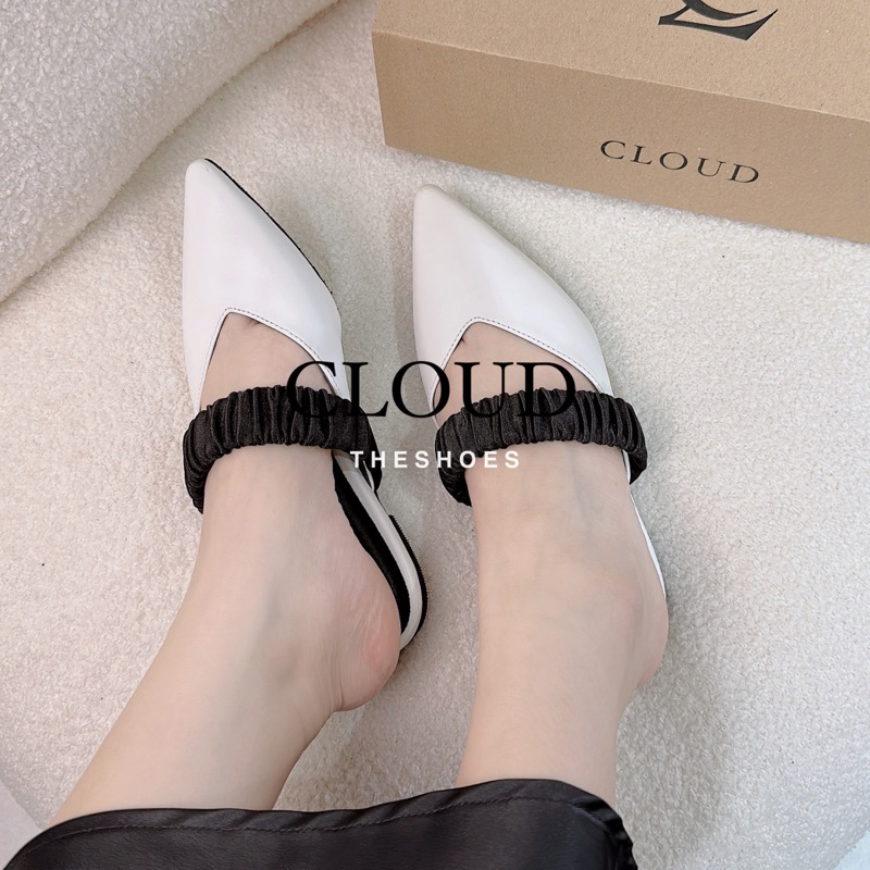 Giày bệt mũi nhọn quai ngang dúng