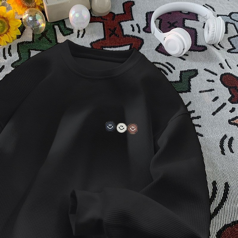 Áo sweater Unisex phối logo mặt cười, áo dài tay cổ tròn form rộng chất vải tổ ong phối icon ngộ nghĩnh