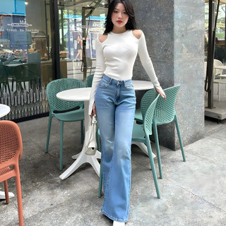 FLARE JEANS - Quần jeans loe nữ cạp thấp basic by whattowear