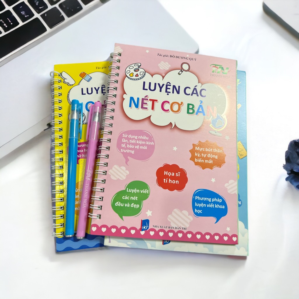 Bộ 3 Vở Luyện Chữ - Số - Nét Cơ Bản Tự Xóa Thông Minh Cho Bé, Tặng kèm 2 Bút bay màu + 8 Ngòi + 2 Cá heo cầm bút
