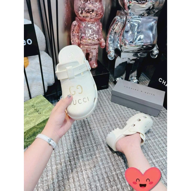 Sục đế bánh mì răng cưa hoạ tiết chữ GC